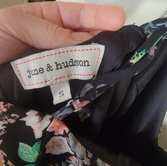 June&Hudson Floral Jumper - Picture 4 of 6